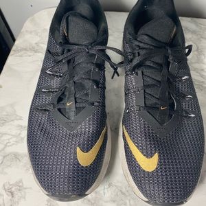 Nike Running Shoe Black/Gold